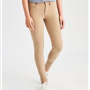 American Eagle Hi-Rise Jegging